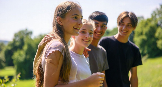 Prenota ora una vacanza studio LISA! di inglese a Ennis Studenti che trascorrono il tempo libero insieme durante una vacanza studio LISA! di inglese a Ennis, Irlanda