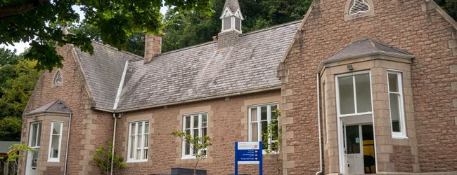 Blick auf das Gebäude der LISA! Englisch-Sprachschule in Jersey in England