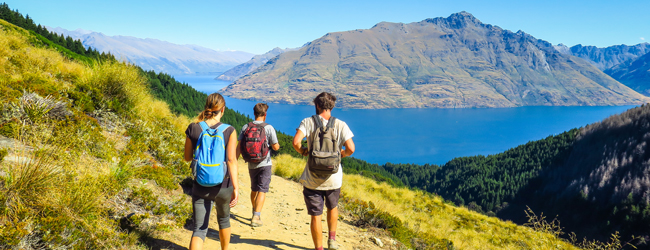 LISA-Sprachreisen-Erwachsene-Englisch-Neuseeland-Queenstown-Sport-Freizeit-Wandern-Hiking-Trail