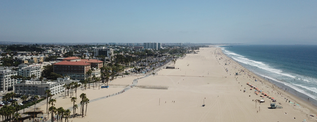 LISA-Sprachreisen-Erwachsene-Englisch-USA-Los-Angeles-Santa-Monica-Strand-Meer-Promenade