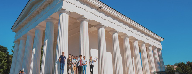 LISA-Sprachreisen-Schueler-Deutsch-Oesterreich-Wien-Ausflug-Freizeit-Historisch-Gebaeude